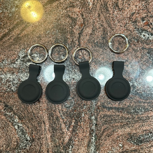 NEW- AirTag holder keychains set of 4 - Picture 3 of 3